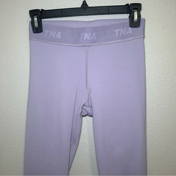 Aritzia TNA Purple Logo Mid Rise 7/8 Leggings Women’s Size Small - Image 3