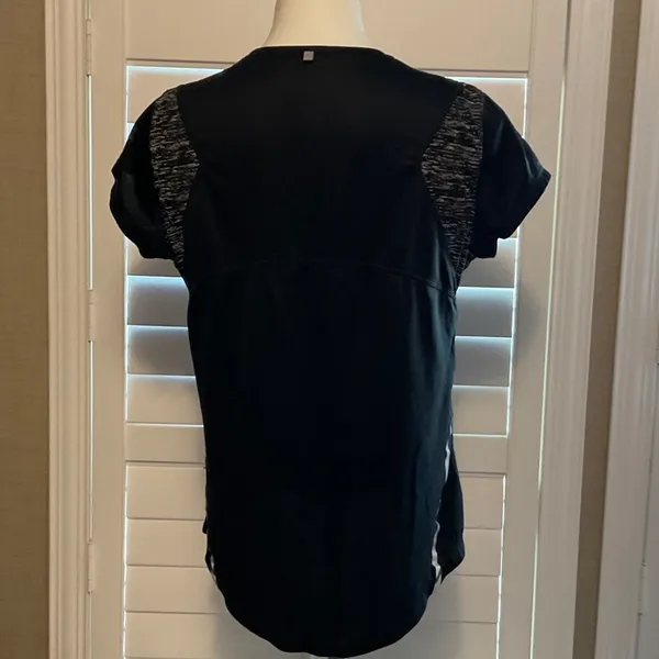 BCG Black and White Short Sleeve Athletic Tee - Image 5