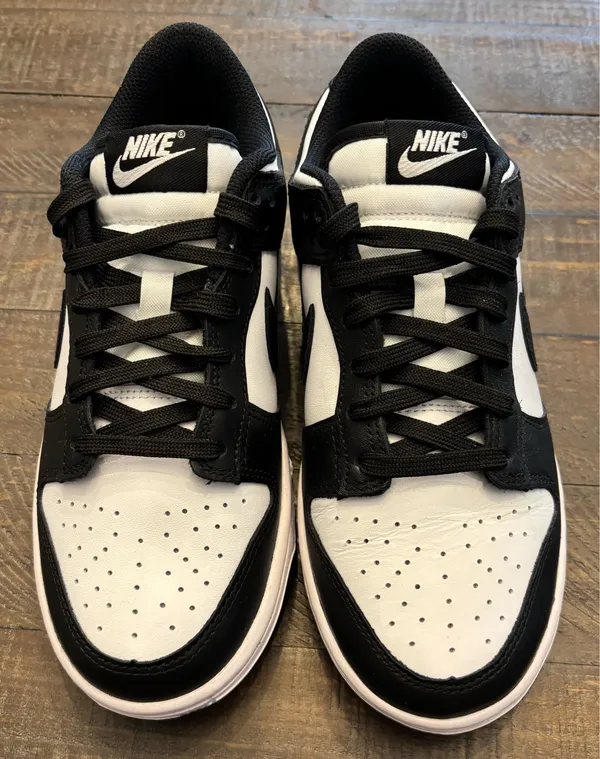 Women’s Dunk Nike Low Panda 7 - Image 2