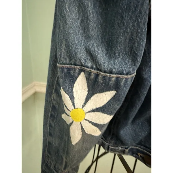 Vtg 90’s Calvin‎ Klein Denim Jean Jacket Blue hippie SZ M Peace Daisy Painted - Image 4