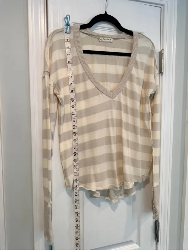 NWOT Free People We The Free Size S Tan Cream Striped Thermal Knit V Neck Top - Image 4