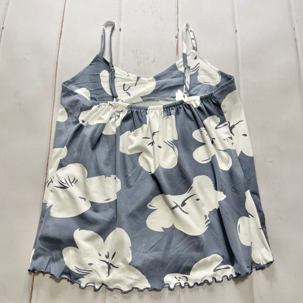 NWT - Shein - Women’s Blue Floral Pajama Set - Size Medium - Image 4
