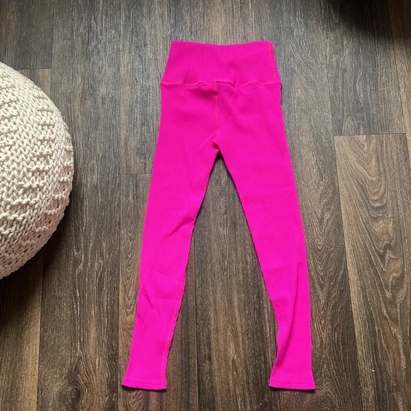 Hot Pink Ribbed Leggings - Image 4
