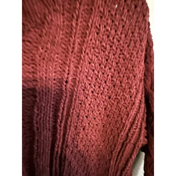 Aeropostale Burgundy Cable Knit Chunky Sweater Women's Size‎ S - Image 2
