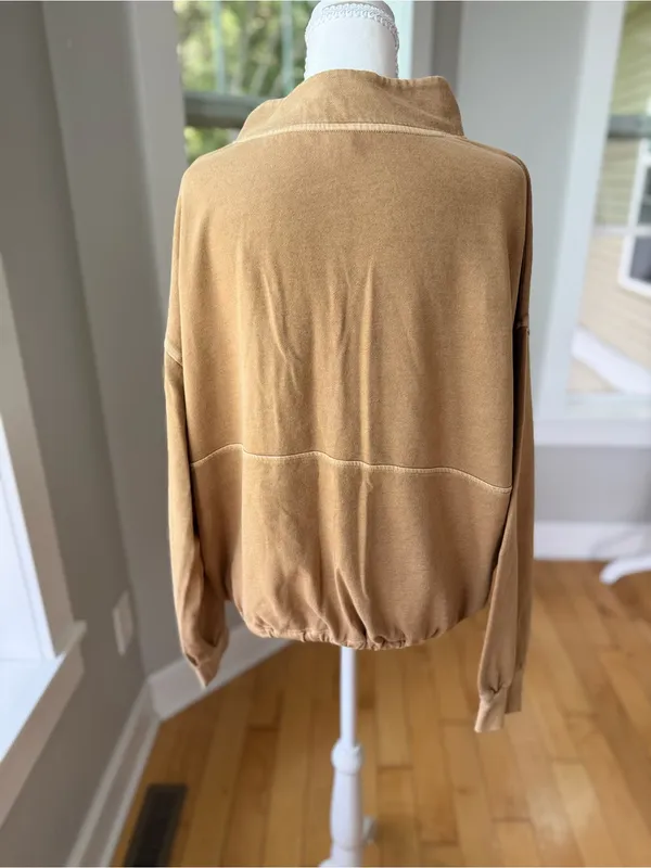 Old Navy Tan Beige Henley Drawstring Hem Sweatshirt Size Large - Image 3