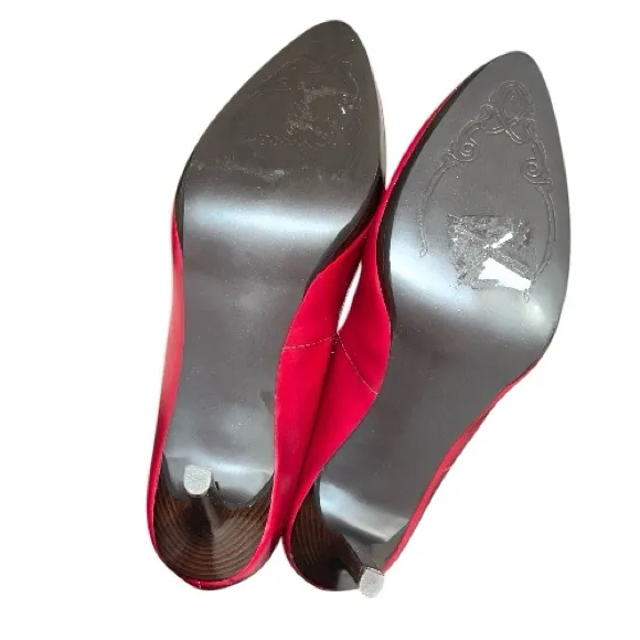 Tahari brick red 4” heels! New! - Image 10
