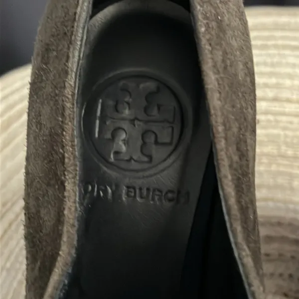 Tory Burch‎ Suede leather colorblock pattern pumps heels sz 6 - Image 6