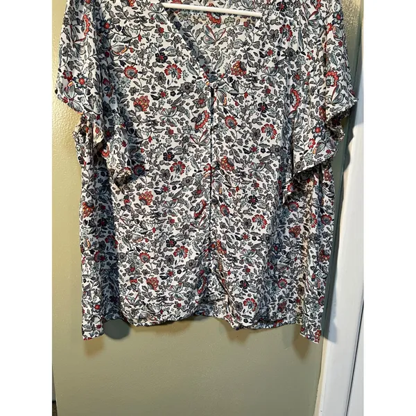 Loft Womens Size Large Blouse Short Flutter Sleeve Button Front Floral Butterfly - Image 5
