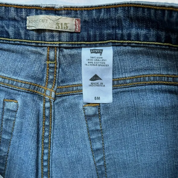 Levi’s 515 Bootcut Jeans 6M - Image 6