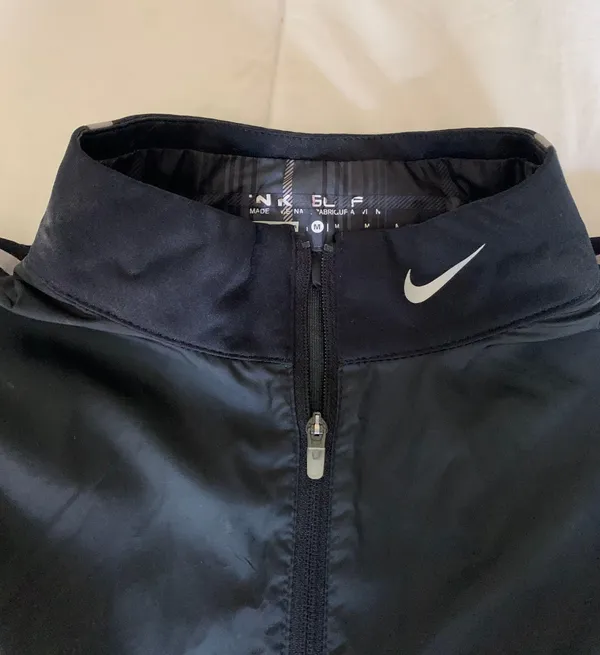 Nike Pullover Quarter-Zip Wind Jacket - Image 2
