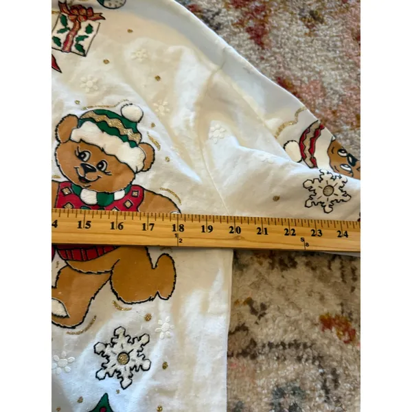 Vintage NutCracker Christmas Teddy Bear Village Sweatshirt White Large Made USA - Image 4