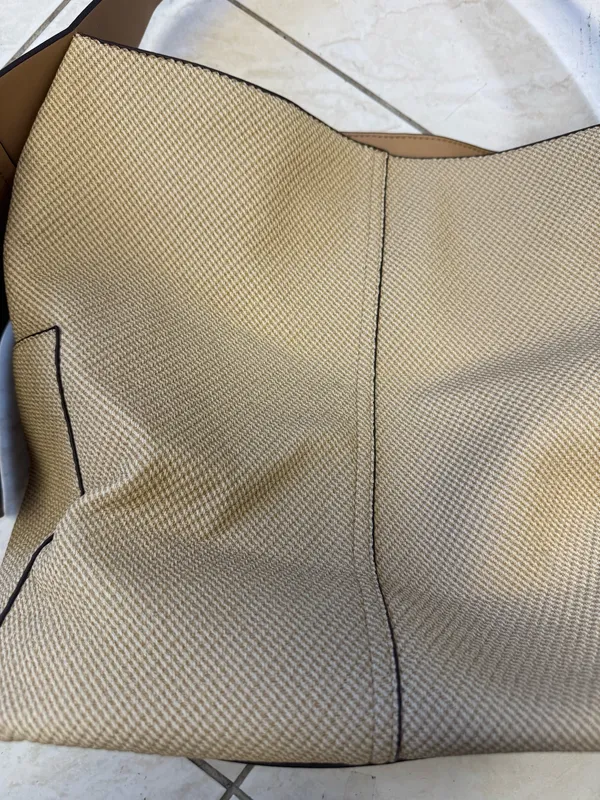 Dolce Vita tan and cream leather hobo bag with gold details - Image 3