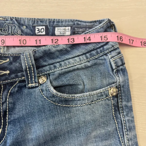 Miss Me Women Size‎ 30 Boot Cut distressed Blue Denim Jeans Western - Image 9
