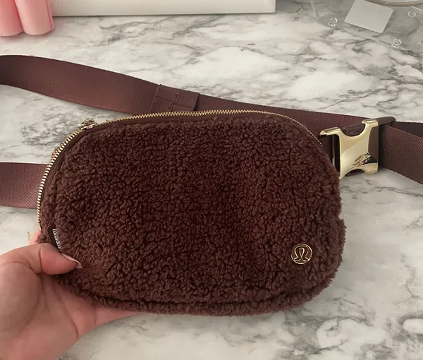 Lululemon Belt Bag - Image 3