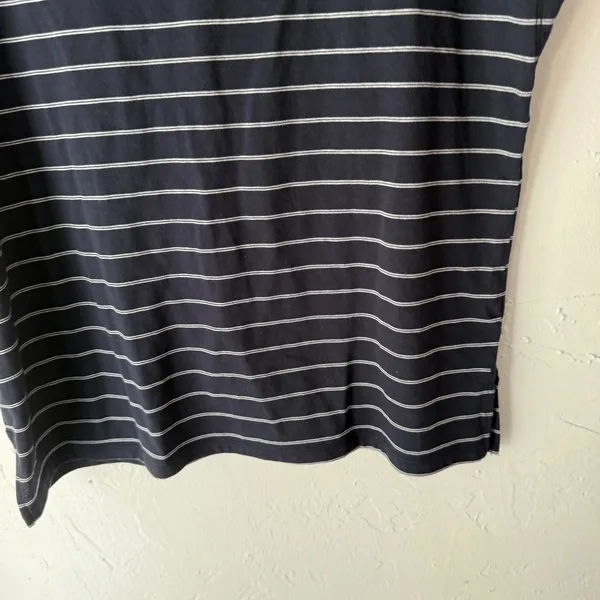 Banana Republic Striped TShirt Size Small Navy White Casual Short Sleeve‎ Top - Image 3