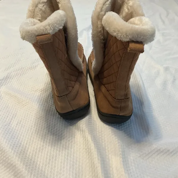Warm Tan Quilted Boots Brown Size 11 - Image 2
