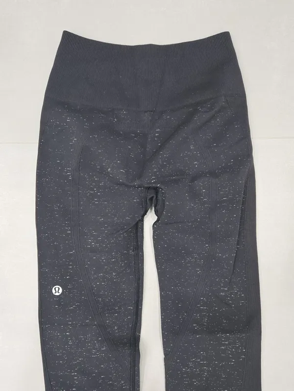 Lululemon athletica Black Galaxy High-Rise Active Leggings Size 4 - Image 3