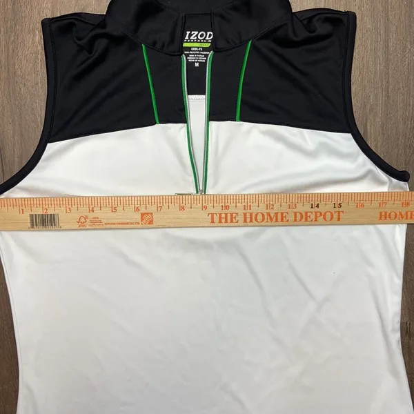 IZOD Women's White Quarter Zip Sleeveless Golf Tennis Top Size Medium NWOT - Image 7
