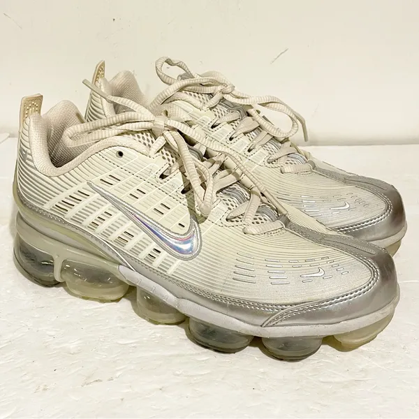 Nike Size 9‎ Air Vapormax 360 Women's Fossil / Metallic Silver Low Top Sneaker - Image 3