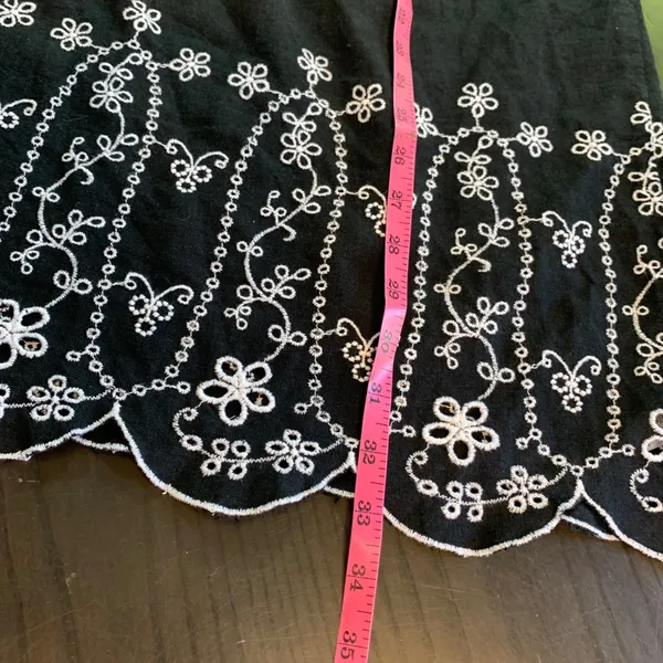 Old Navy Off Shoulder Black Dress S Embroidered Floral‎ Scallop Hem Linen Blend - Image 11