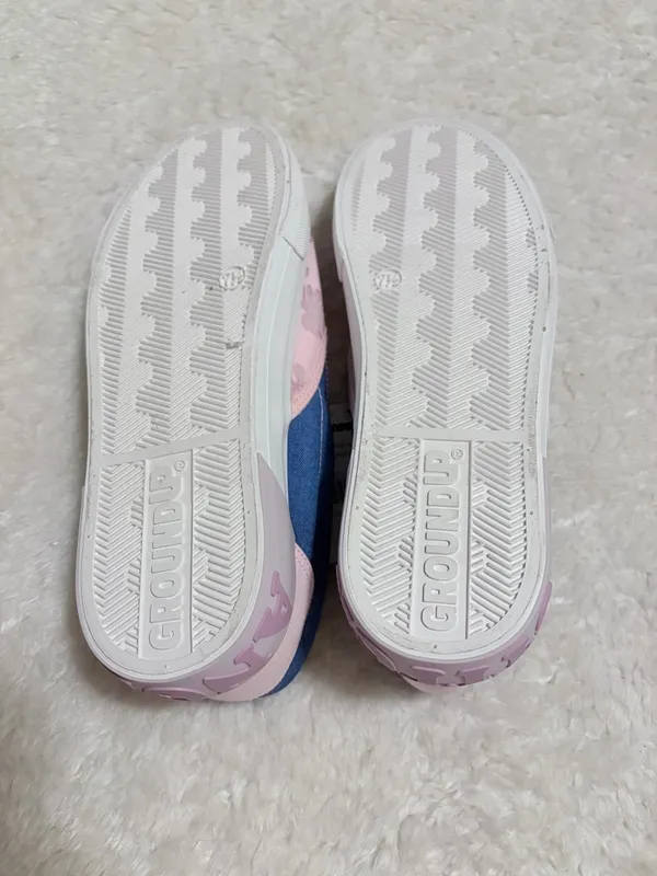 Disney stitch and angel slip on sneakers size 7.5 - Image 7