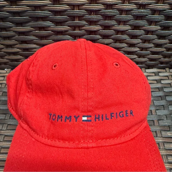 Tommy Hilfiger hat unisex - Image 2