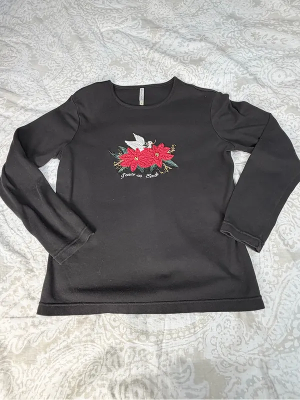 White Stag black Crewneck Long Sleeve Tee - Image 4
