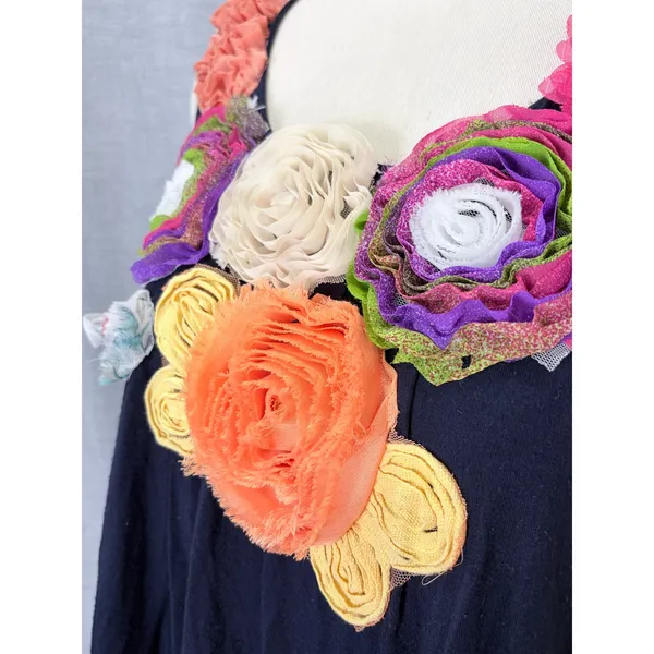 Feratelli Tank Top L Navy 3D Floral Rosette Applique Cotton Artsy Whimsical - Image 8