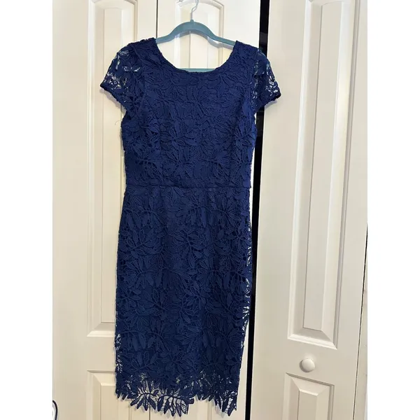 Lulu's Navy Blue Lace Floral Short Sleeve Sheath Dress With Back Zipper Closure‎ - Image 3