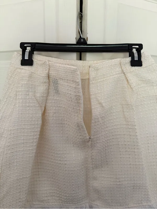SHEIN White Tweed Skirt Set Frayed Hem Button Detail Preppy Girly Set Medium - Image 10