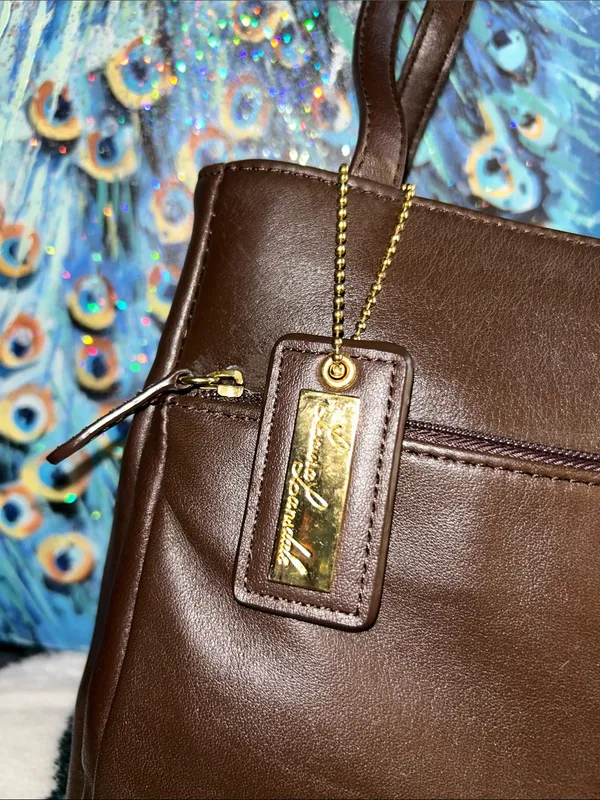 Classic Brown Leather Tote Bag - Women’s Everyday Shoulder Bag - Image 2