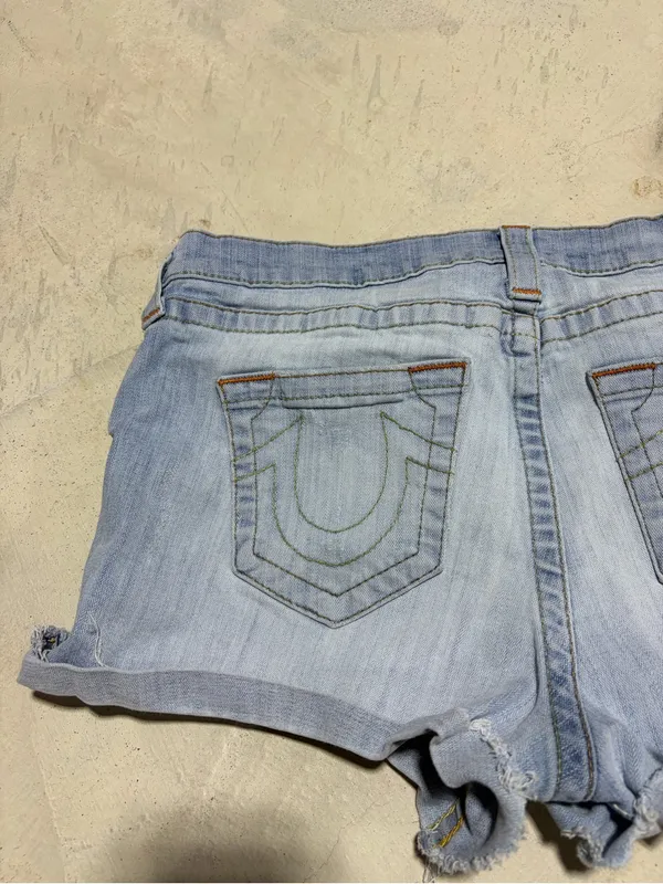 True religion boyfriend Light Blue Denim cutoff Shorts 30 - Image 9