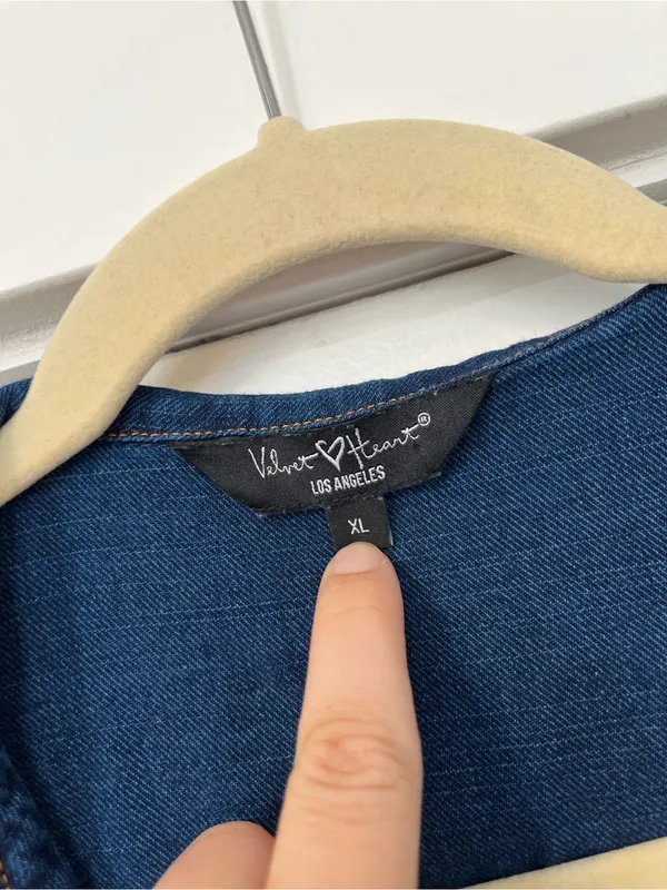Velvet Heart Dark Blue Button Front Top Tie Collar Denim XL - Image 2