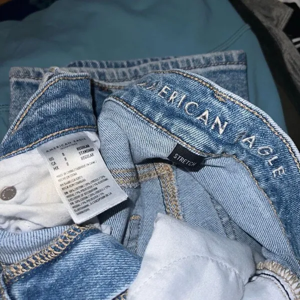American Eagle jeans super distressed baggy pants straight boyfriend size 8 - Image 5