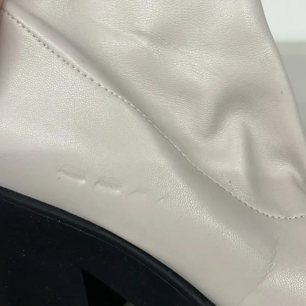 Steve Madden sz8 white Klayton lug sole ankle boot booties mid platform boot 90s - Image 8