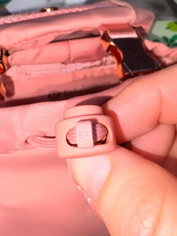 Lululemon Wunderlust Nano Backpack New With Tags SOLD OUT Tea Rose and Gold - Image 4