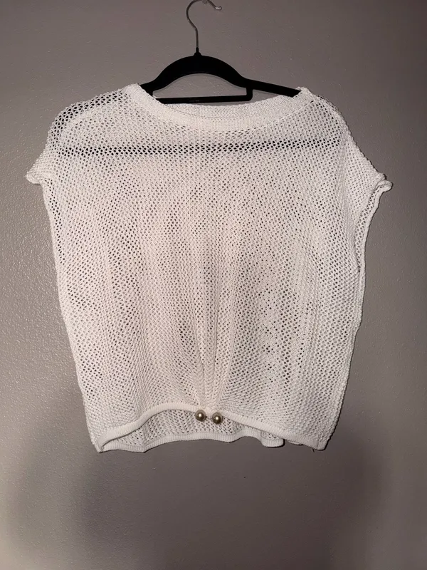 White Open Knit Cropped Sweater Top w/ Pearl Detail - Image 2