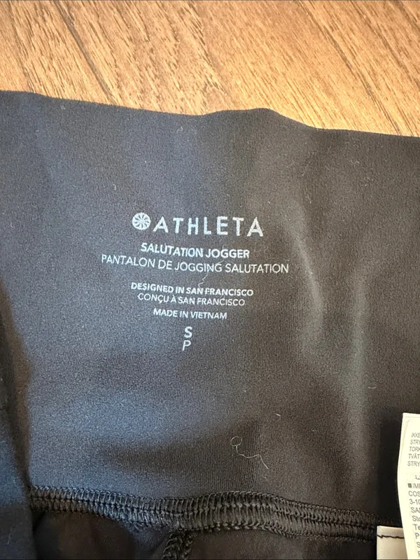 Athleta Black Salutation High-Waist Jogger Pants Size Small - Image 3