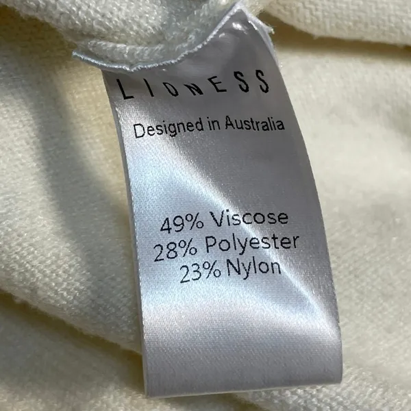 Lioness Cream Sleeveless Knit Button Down Crew Neck Cardigan Vest Top Size M - Image 5