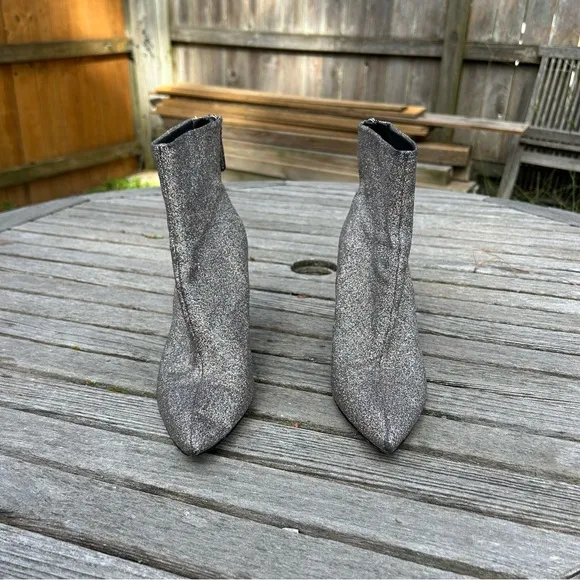 Steve‎ Madden Carey Silver rainbow Glitter Ankle-High boots size 8.5 - Image 3