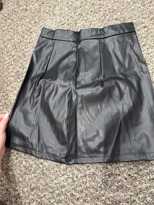 Skirt Black - Image 2