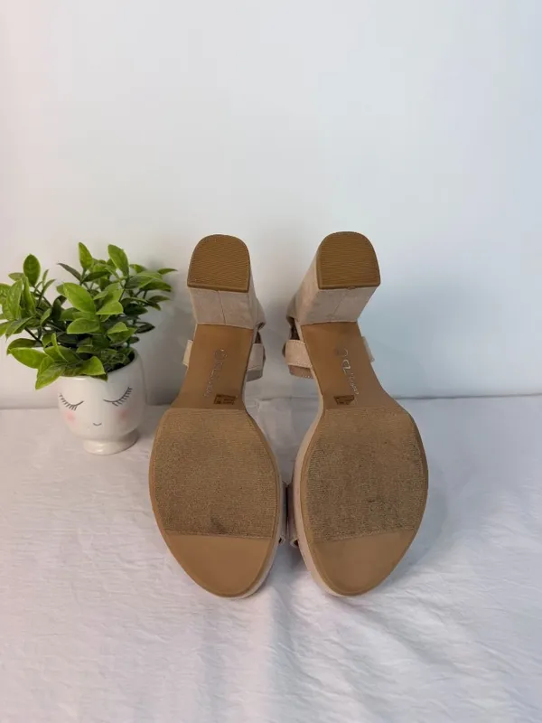 CL By Laundry Womens Beige Suede Block Heel Sandals Size 7.5W - Image 11