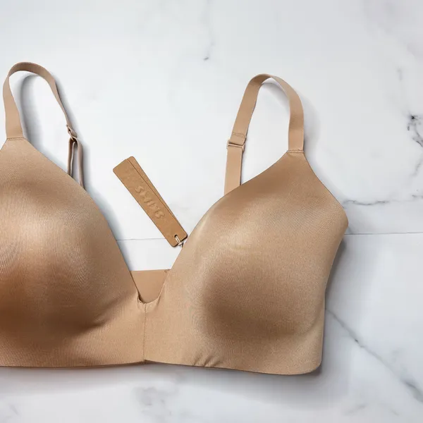 NWT Skims Wireless Form T-Shirt Bra - Image 3