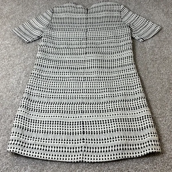 Zara Basic Textured Shift Dress Small‎ Black White Embellished Neckline Career - Image 4