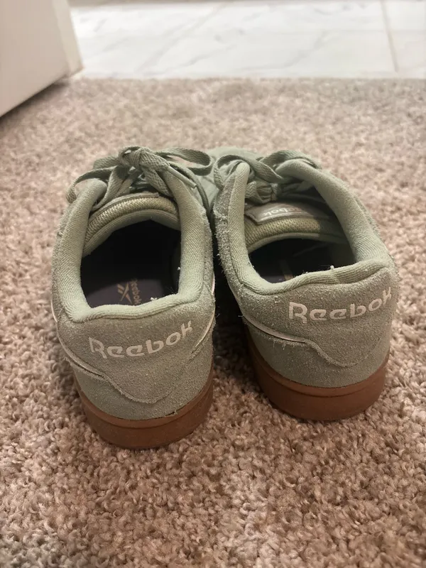 Reebok Sneakers - Image 3