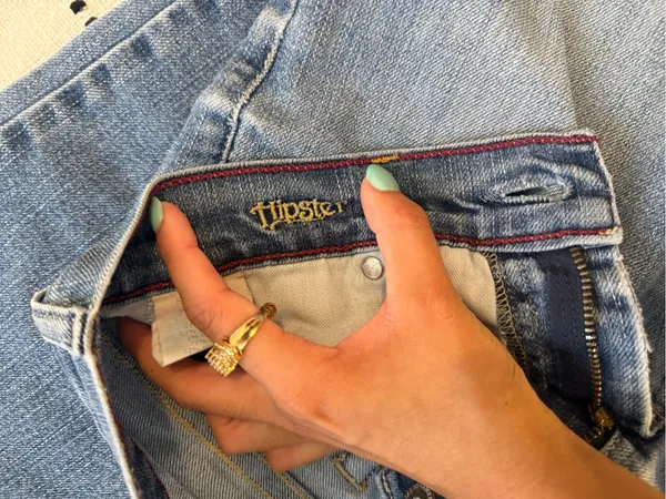 Y2K 2000s LOW RISE American Eagle Outfitters Women’s Light Blue Boot Cut Jeans - Image 3