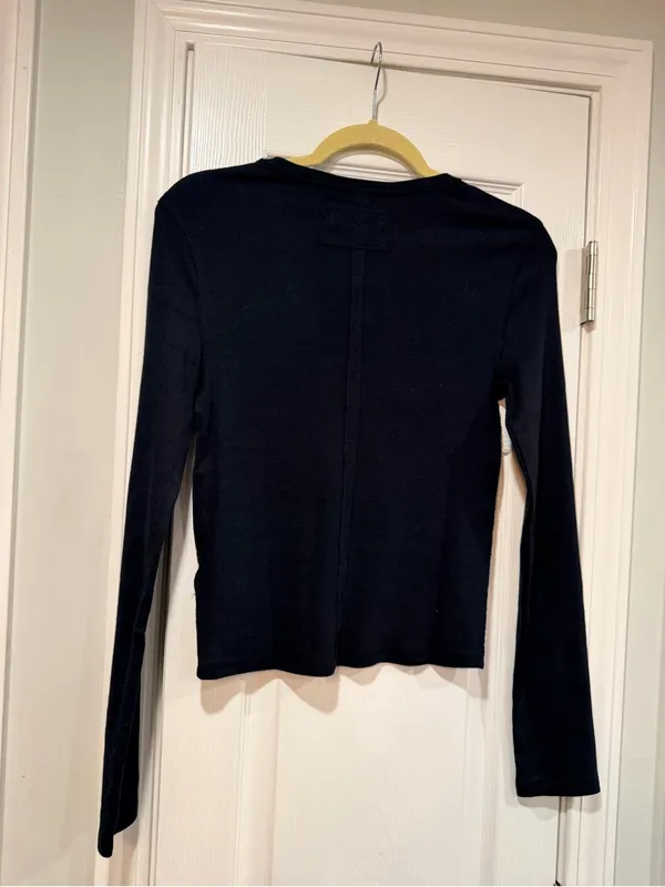 NWOT We The Free Size M Free People Ribbed V-Neck Long Sleeve Fitted Top Raw Hem - Image 8