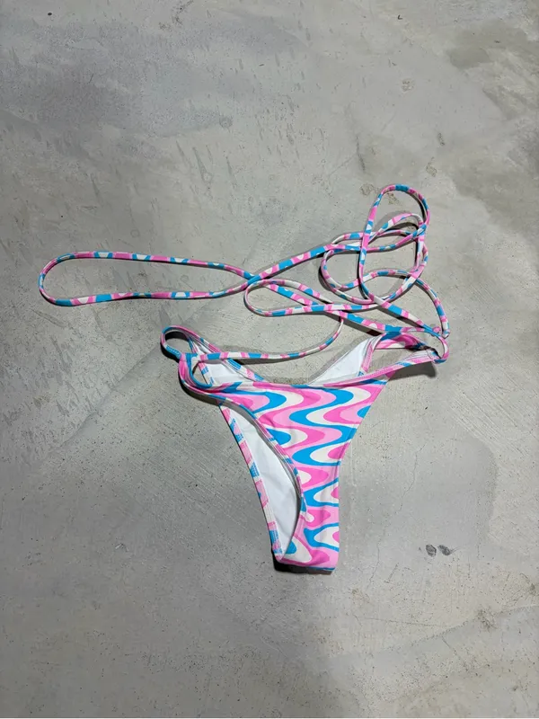 Frankies bikinis x wildflower Tie-Waist Bikini Bottom Pastel Swirl small - Image 2