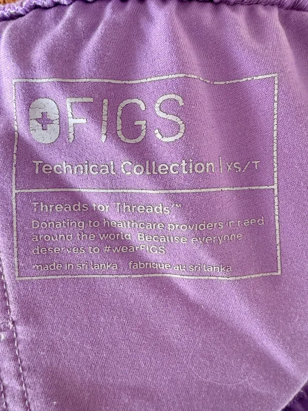FIGS Scrubs Set - Image 5