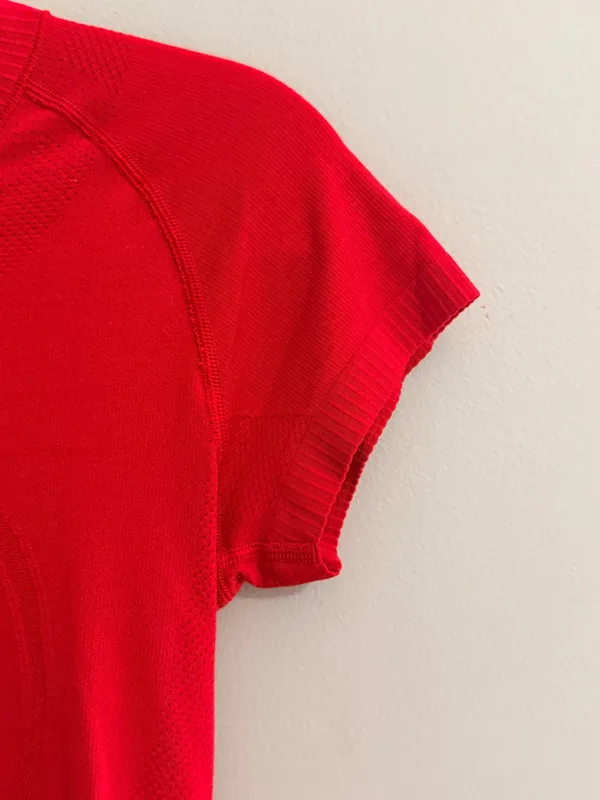 Lululemon Swiftly Tech 2.0 Short Sleeve - Image 4